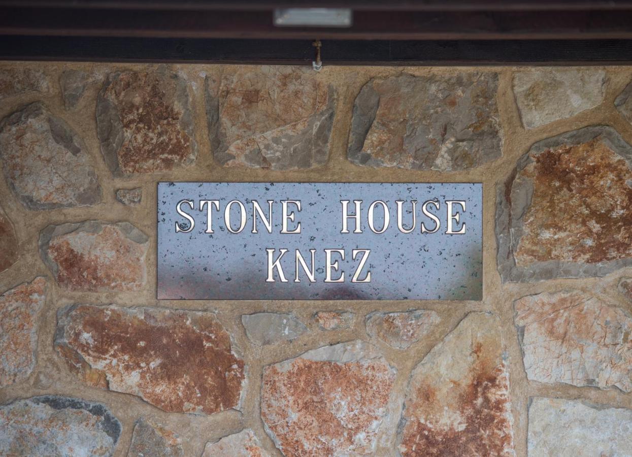 Stone House Knez Apartment Vrbnik Ngoại thất bức ảnh