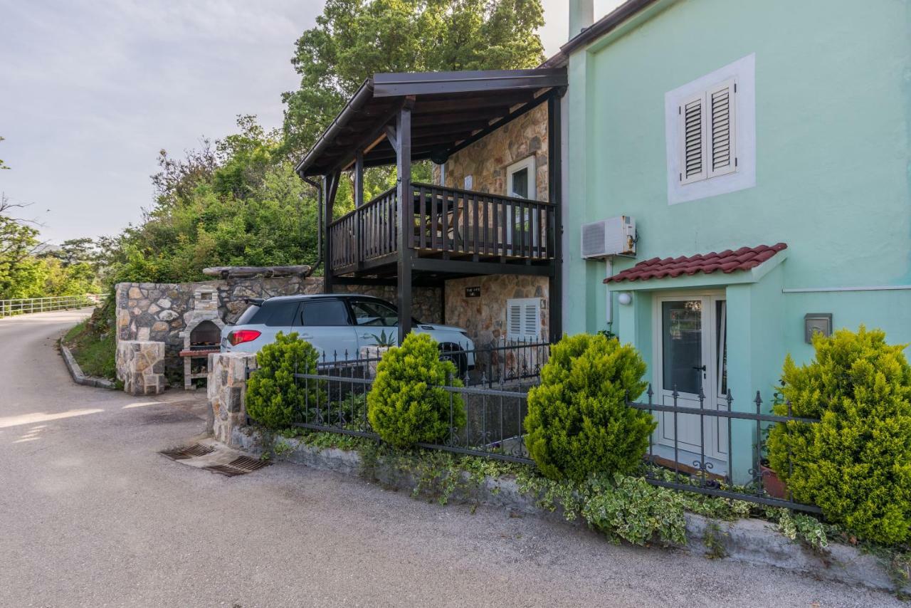 Stone House Knez Apartment Vrbnik Ngoại thất bức ảnh
